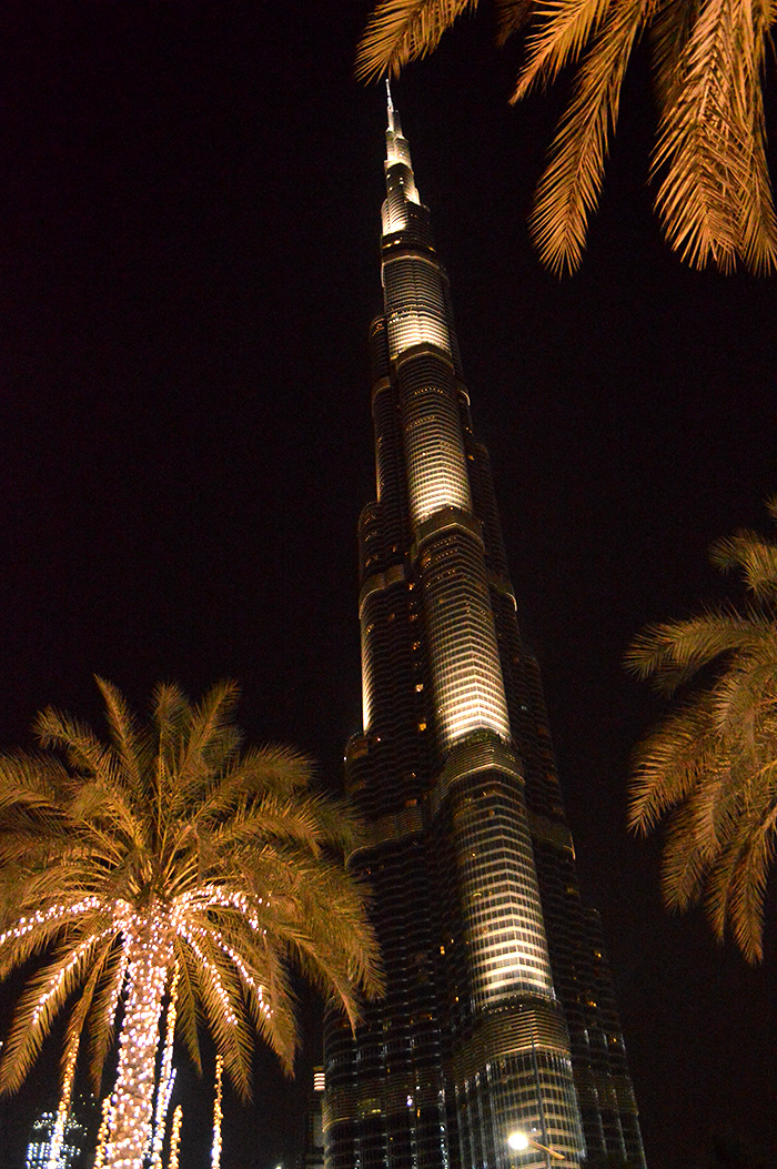 The Burj Khalifa Dubai // Nattie on the Road