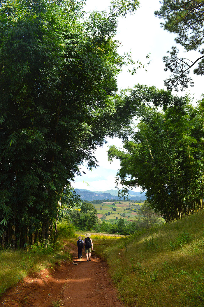 trekking Myanmar